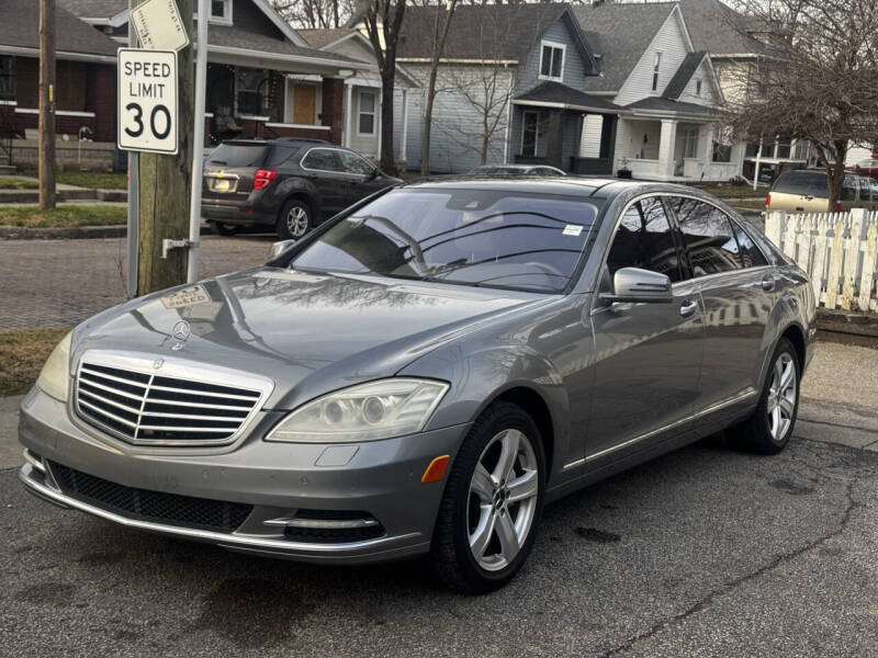 2013 Mercedes-Benz S-Class S 550 4MATIC