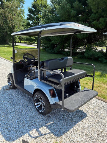 2021 E-Z-GO RXV ELiTE