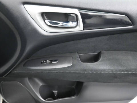 2015 Nissan Pathfinder