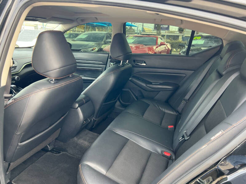 2019 Nissan Altima 2.5 SR