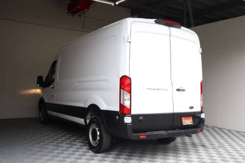 2024 Ford Transit 250