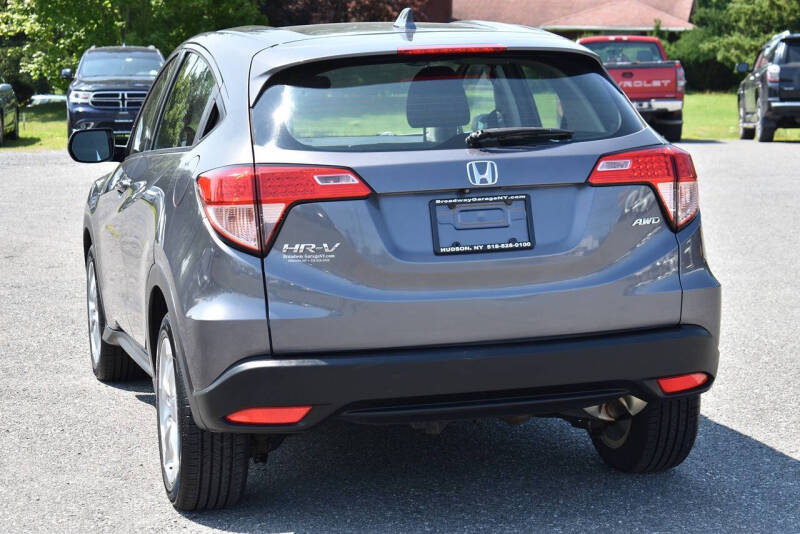 2017 Honda HR-V LX