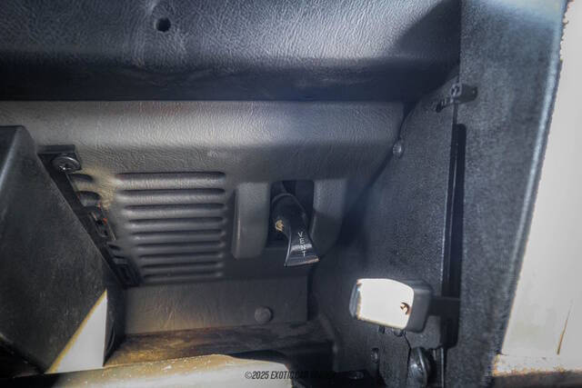 2000 Land Rover Defender