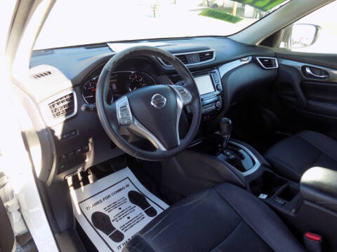 2015 Nissan Rogue SL