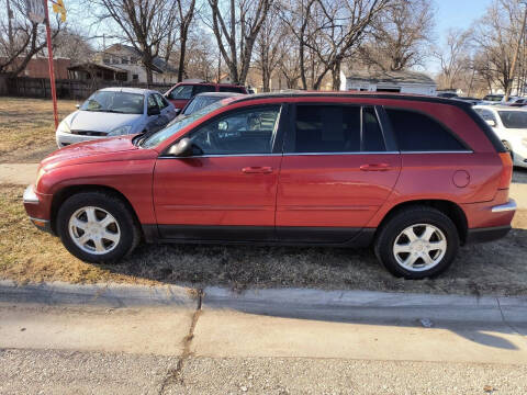 2005 Chrysler Pacifica for sale at D and D Auto Sales in Topeka KS