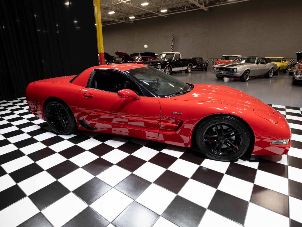 2004 Chevrolet Corvette 15