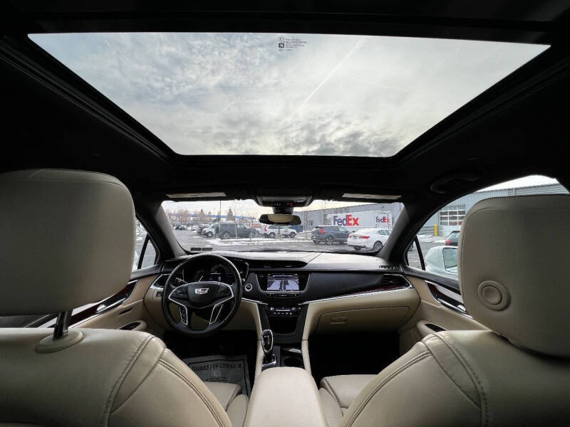 2017 Cadillac XT5 Luxury