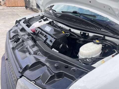 2019 Chevrolet Express 2500