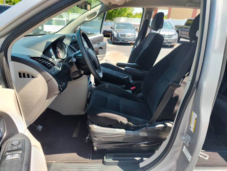 2014 Dodge Grand Caravan SE