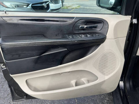 2017 Dodge Grand Caravan SXT