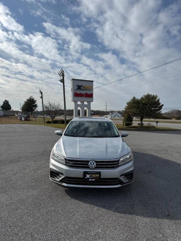 2019 Volkswagen Passat SE R-Line