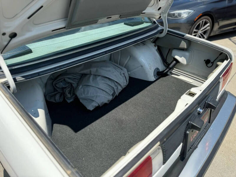 1983 BMW 3 Series 320i