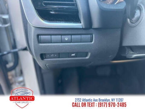 2022 Nissan Rogue SL