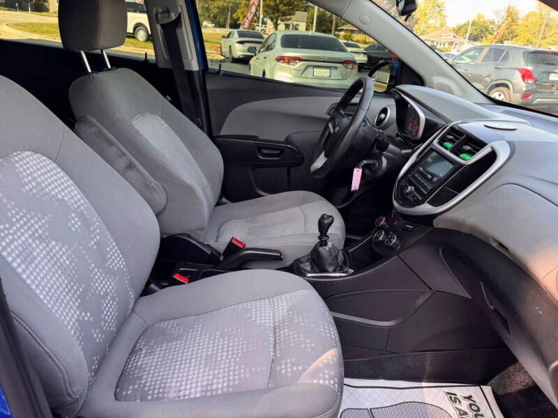 2017 Chevrolet Sonic LS Manual