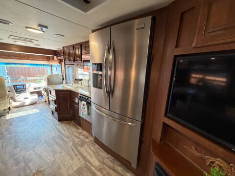 2015 Forest River Georgetown 335DS