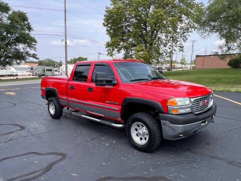 2002 GMC Sierra 2500HD for sale at Dittmar Auto Dealer LLC in Dayton OH