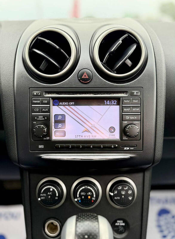 2012 Nissan Rogue SV w/SL Package