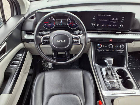 2023 Kia Carnival