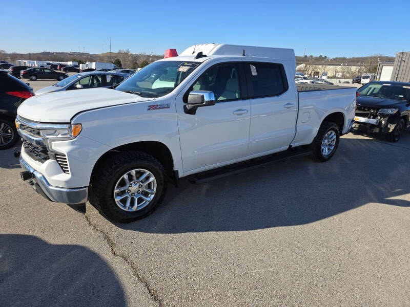 2023 Chevrolet Silverado 1500 LT's photo