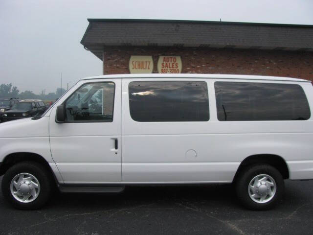 2010 Ford E-Series E-350 SD XLT