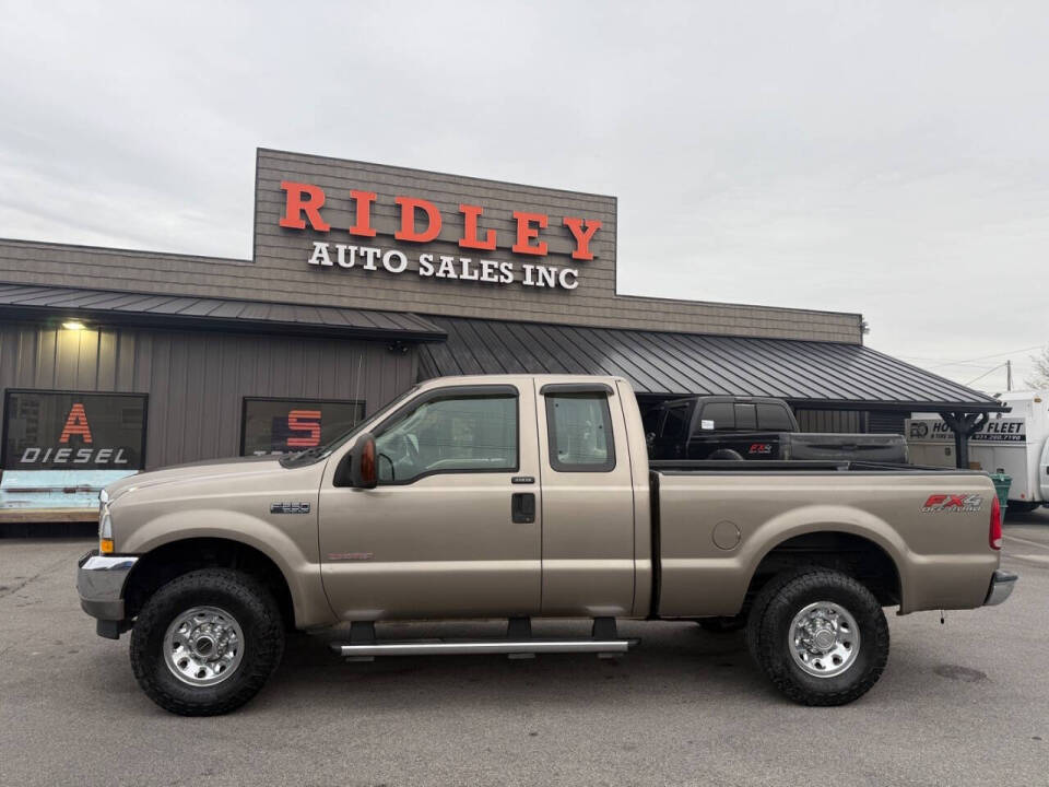 2004 Ford F-250 Super Duty XLT's photo