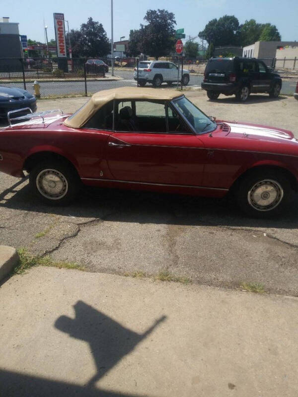 1975 FIAT 124 Spider