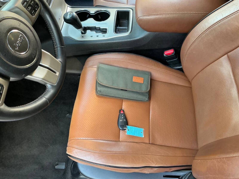 2011 Jeep Grand Cherokee Overland