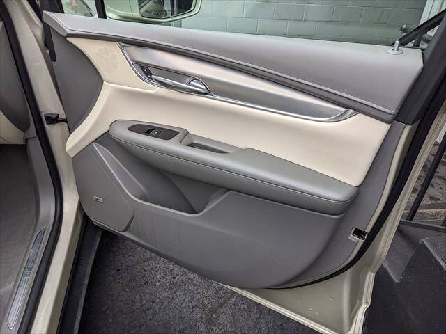 2017 Cadillac XT5 Luxury