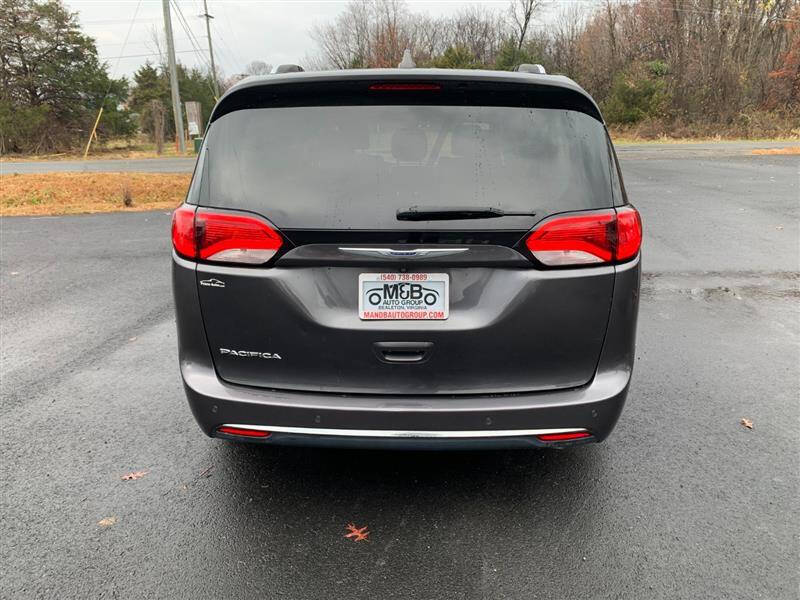 2019 Chrysler Pacifica Touring L