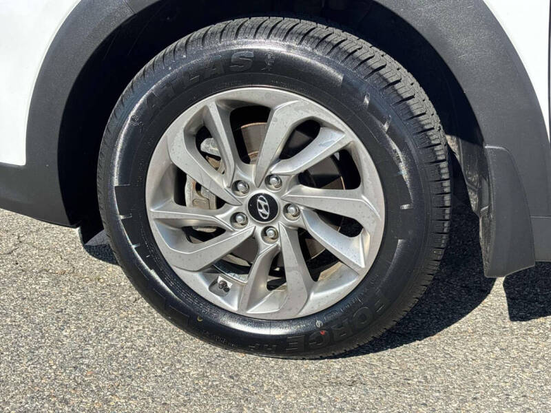 2017 Hyundai Tucson SE Plus
