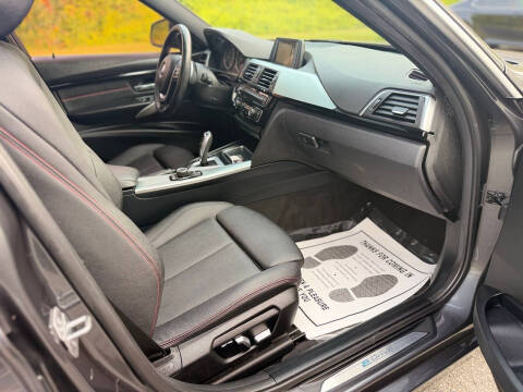 2017 BMW 3 Series 330e iPerformance