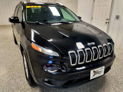 2018 Jeep Cherokee for sale at LaFleur Auto Sales in North Sioux City SD