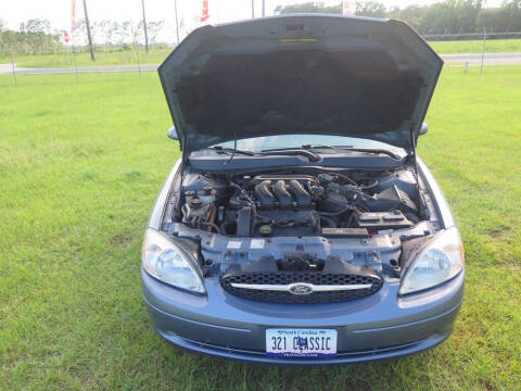 2000 Ford Taurus SE