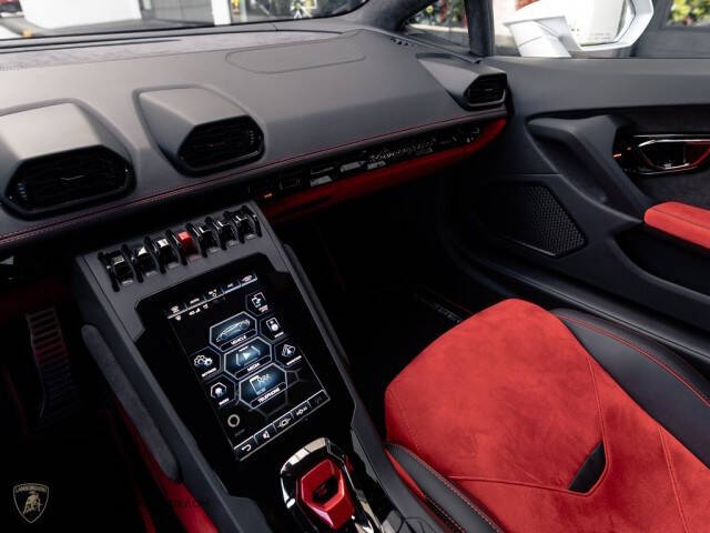 2020 Lamborghini Huracan EVO