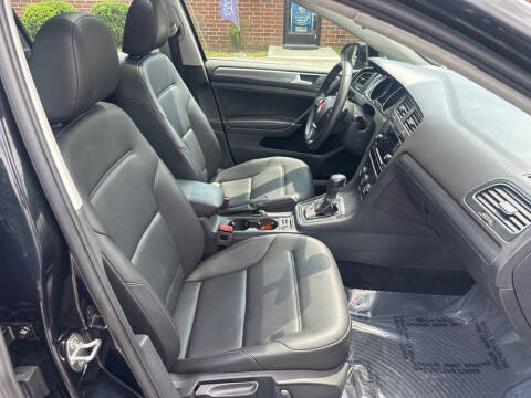 2021 Volkswagen Golf TSI