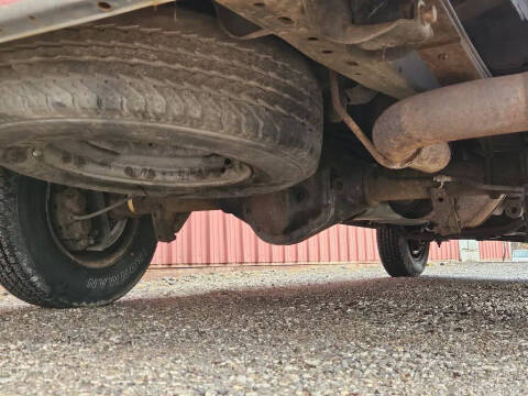 2006 Ford E-Series E-350 SD XLT