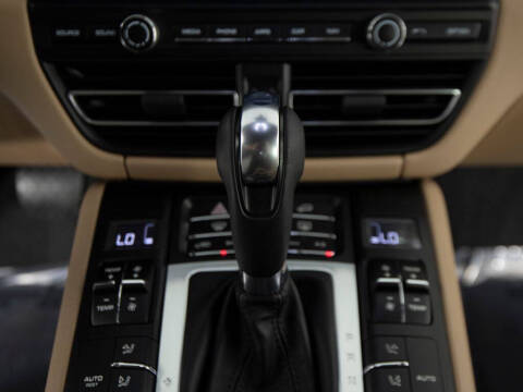 2021 Porsche Macan S