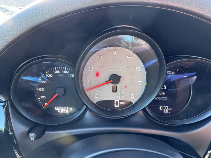 2017 Porsche Macan S