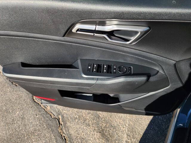 2026 Kia Sportage Hybrid S