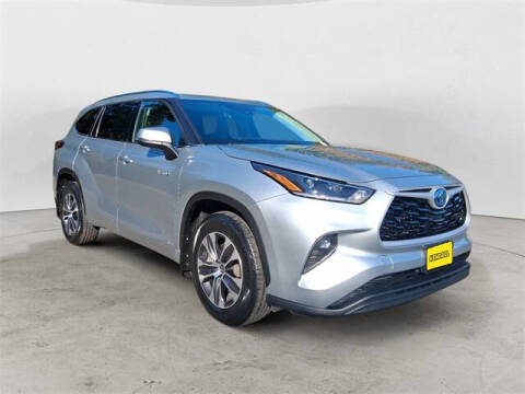 2021 Toyota Highlander Hybrid XLE