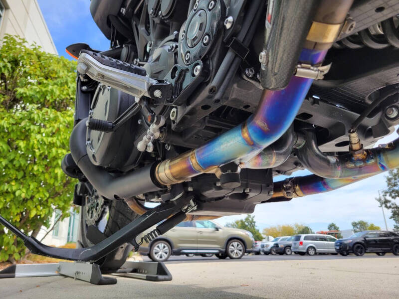 2020 Yamaha VMAX Matte Raven Black