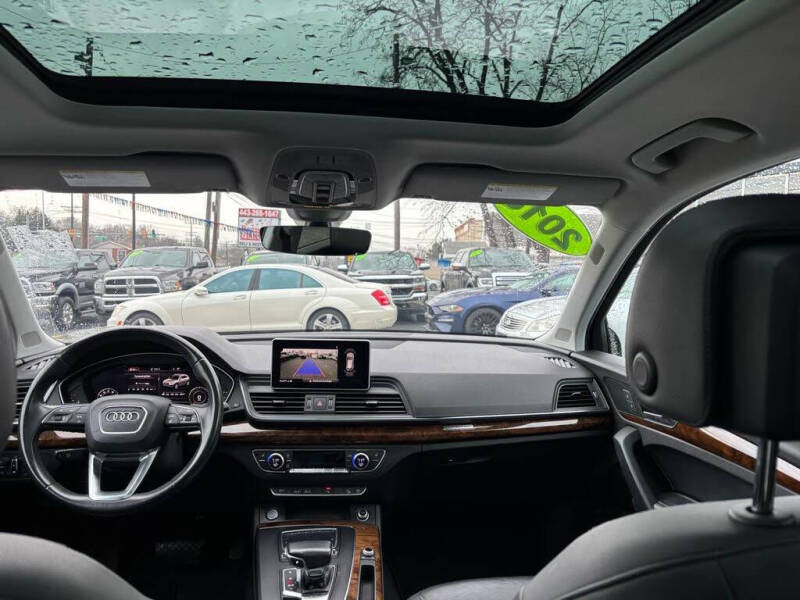 2018 Audi Q5 2.0T quattro Premium Plus