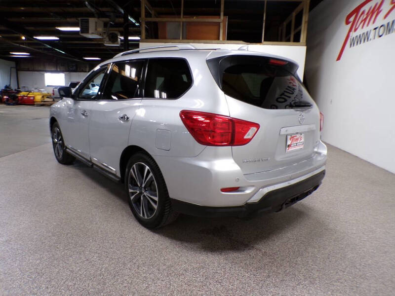 2019 Nissan Pathfinder Platinum