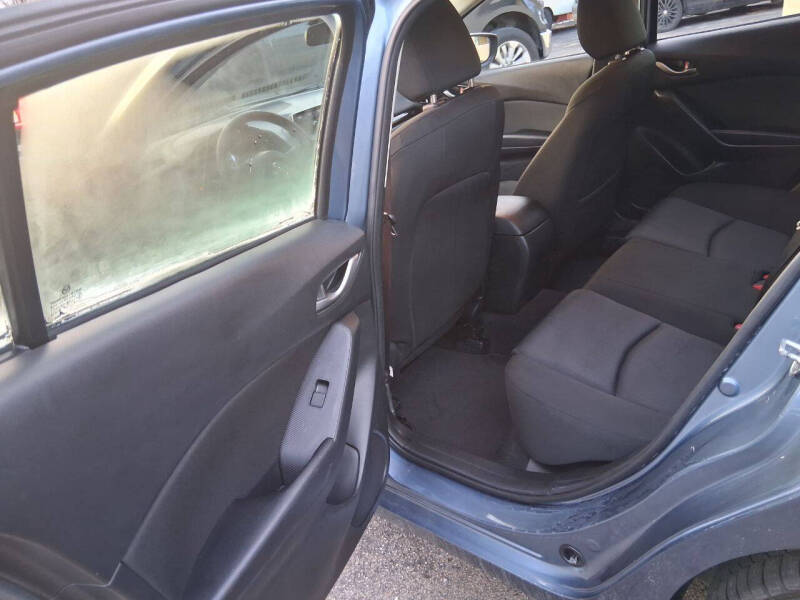 2014 Mazda MAZDA3 i Sport