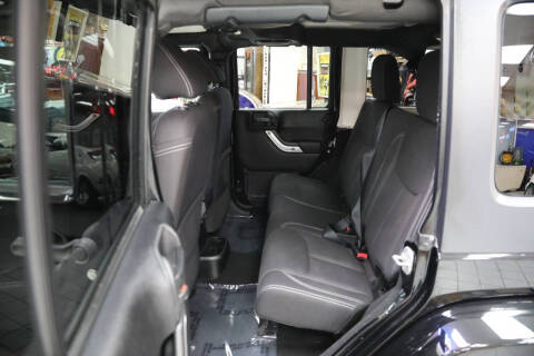 2013 Jeep Wrangler Unlimited Sahara