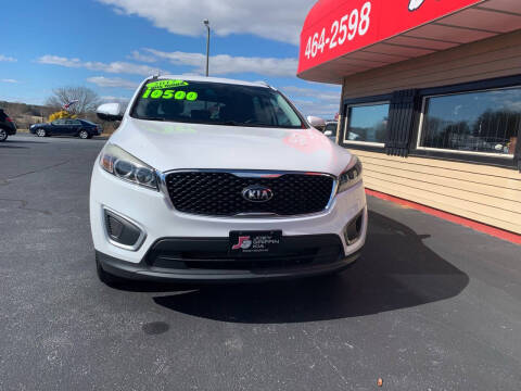 2017 Kia Sorento for sale at Doug White's Auto Wholesale Mart in Newton NC