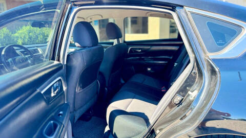 2017 Nissan Altima 2.5 SR