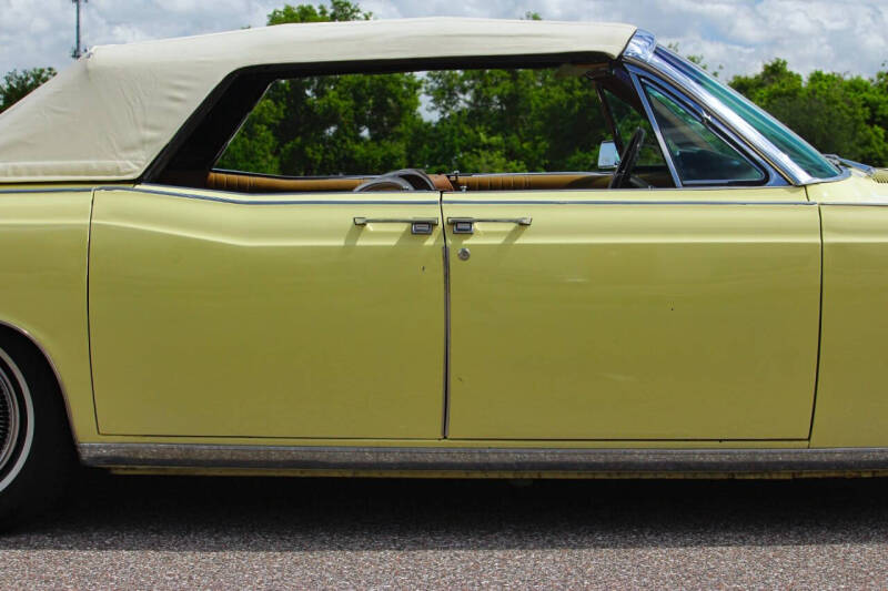 1967 Lincoln Continental