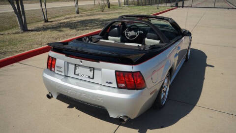 2003 Ford Mustang