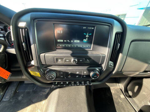 2023 Chevrolet Silverado 5500HD